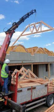 Proiectare, productie, executie case pe structura de lemn